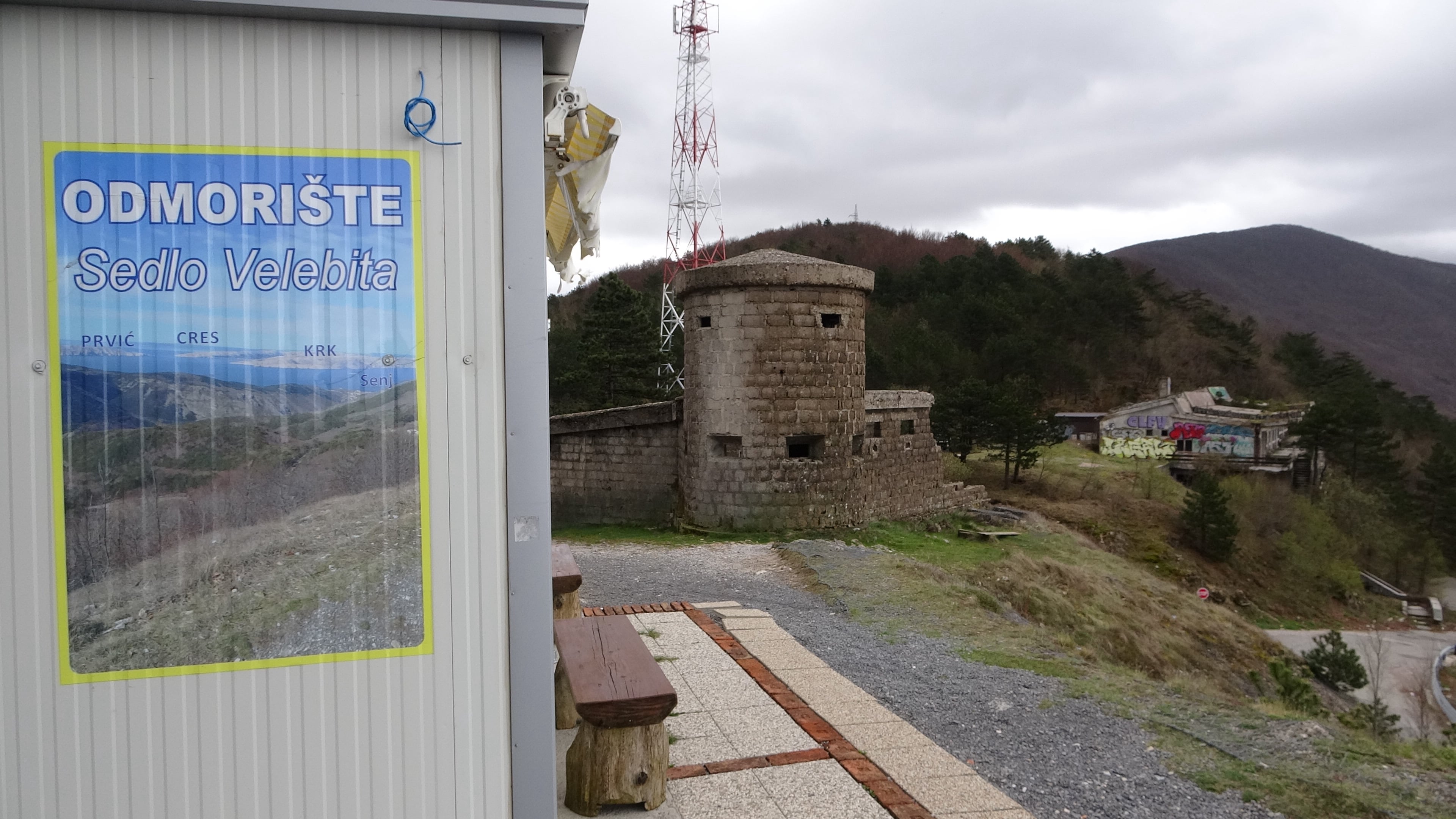 Vratnik mit kleiner Festung