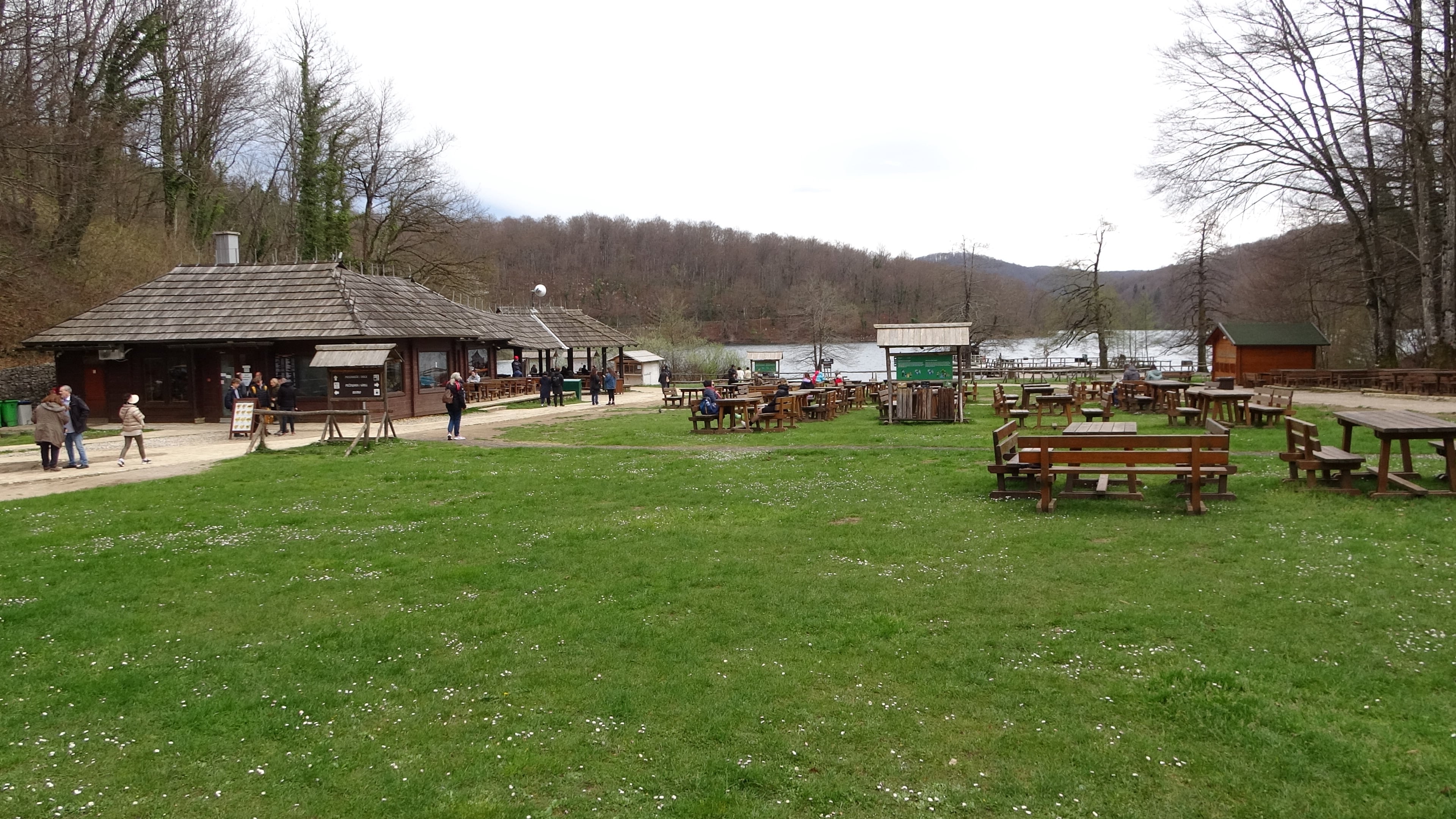 Plitvička, Picknik-Bereich P1