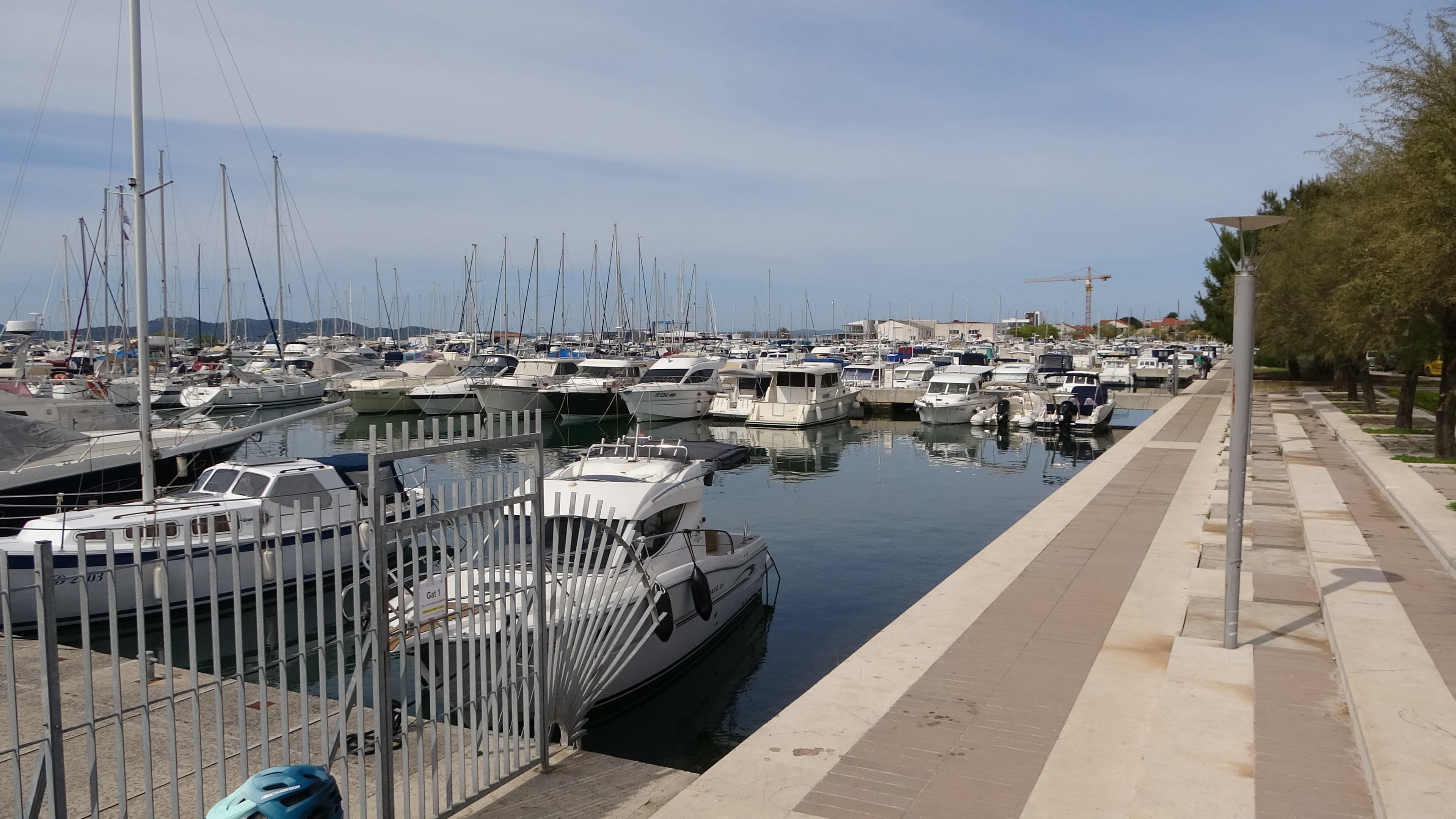 Zadar, viele Häfen mit unzähligen Schiffen