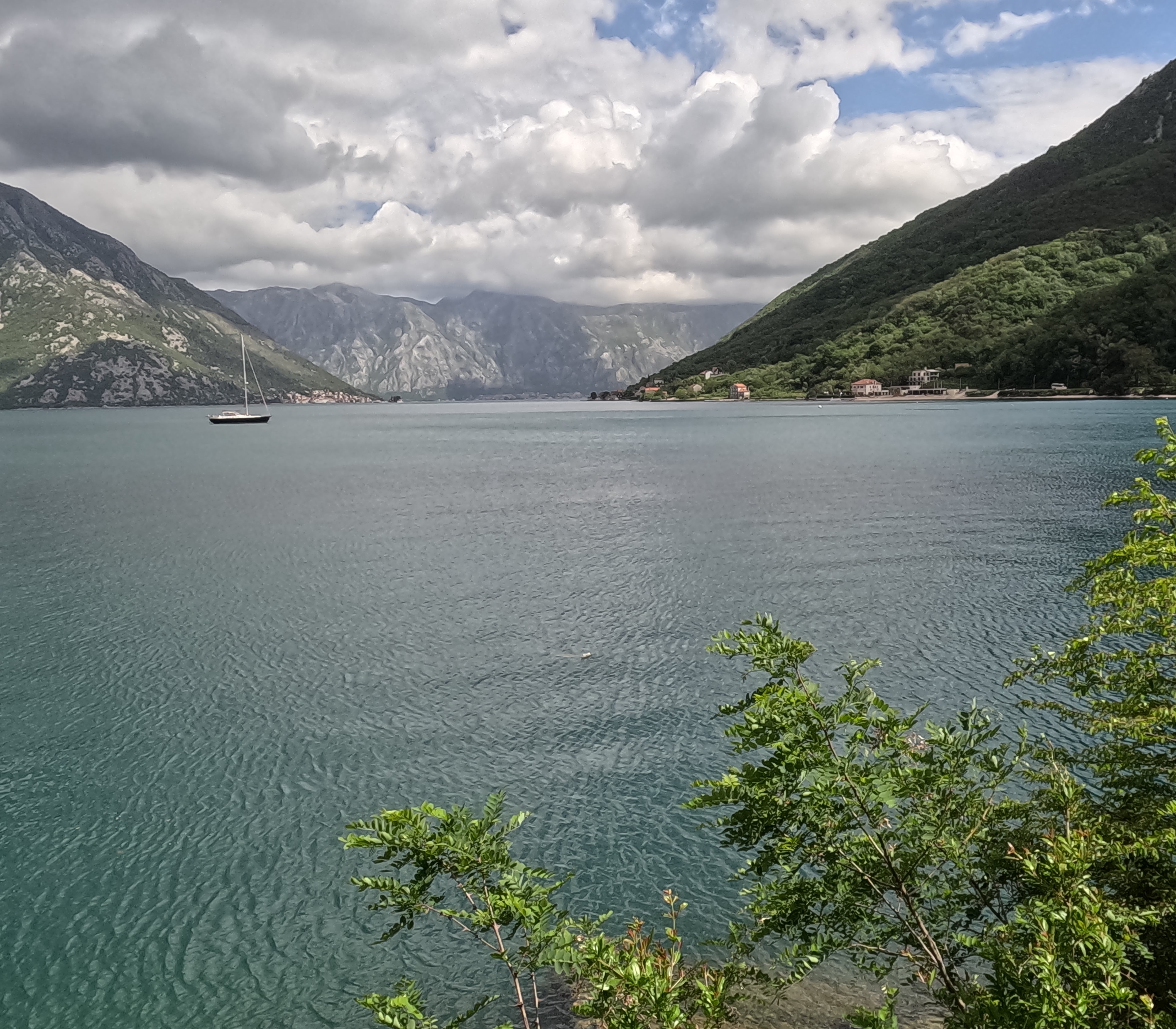 Kotor, Äußere Bucht 1