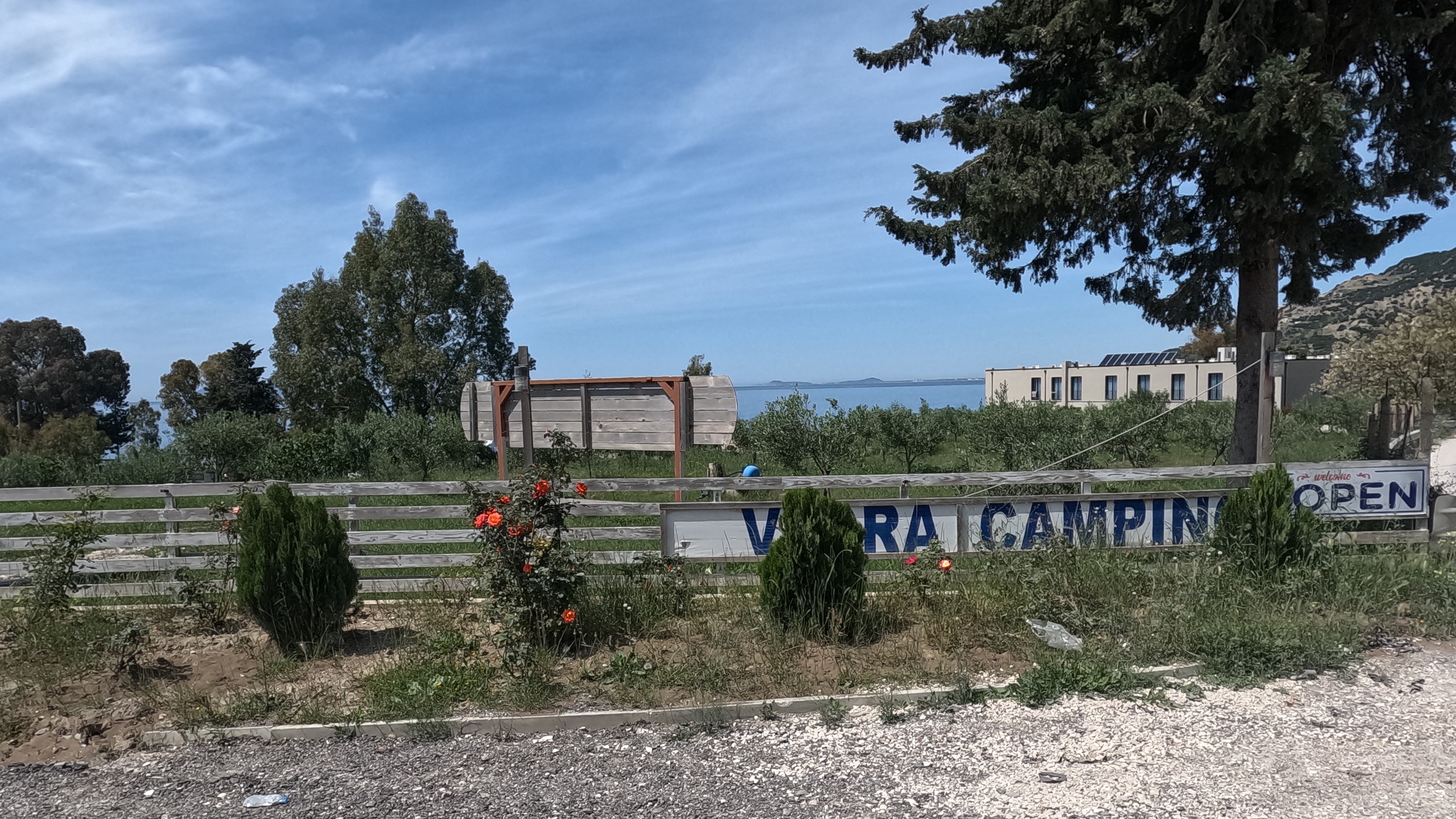 Vlora Camping, Eingangsbereich