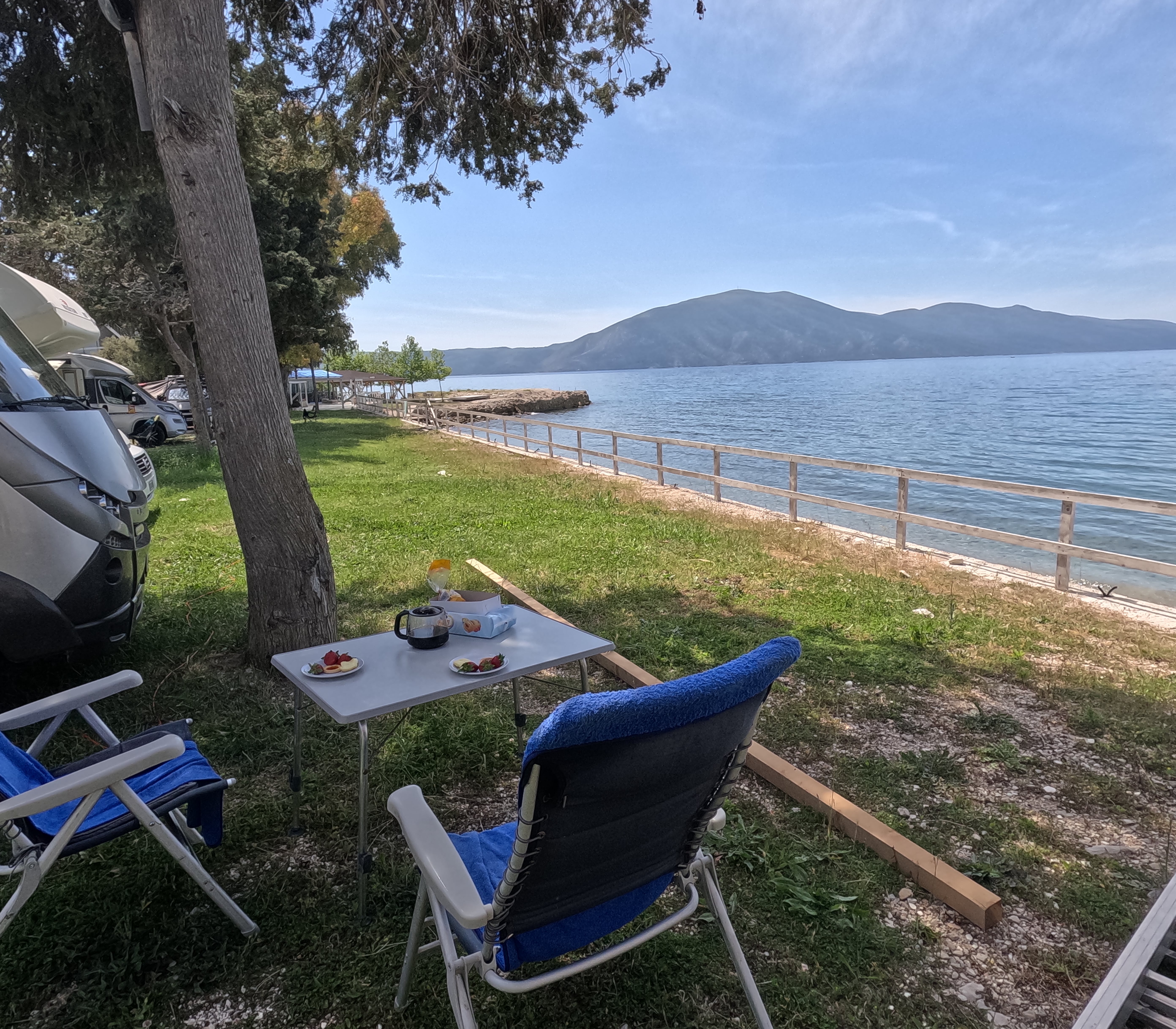 Vlora Camping, mit Blick auf die Halbinsel