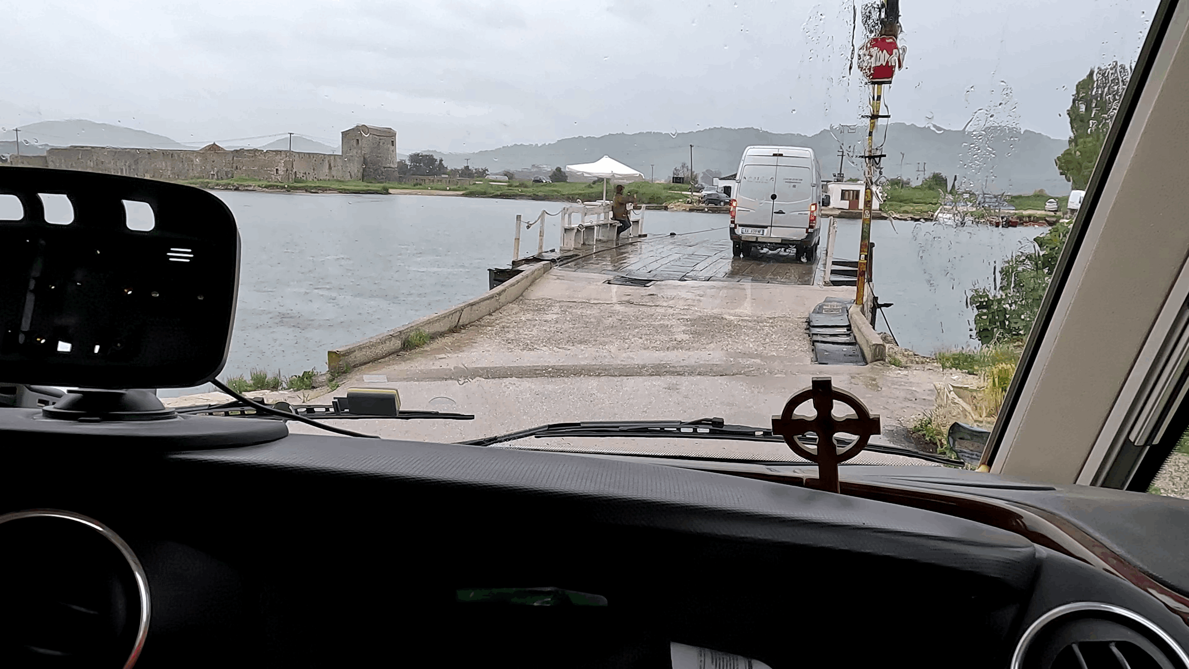 Butrint, Fähre Anfahrt