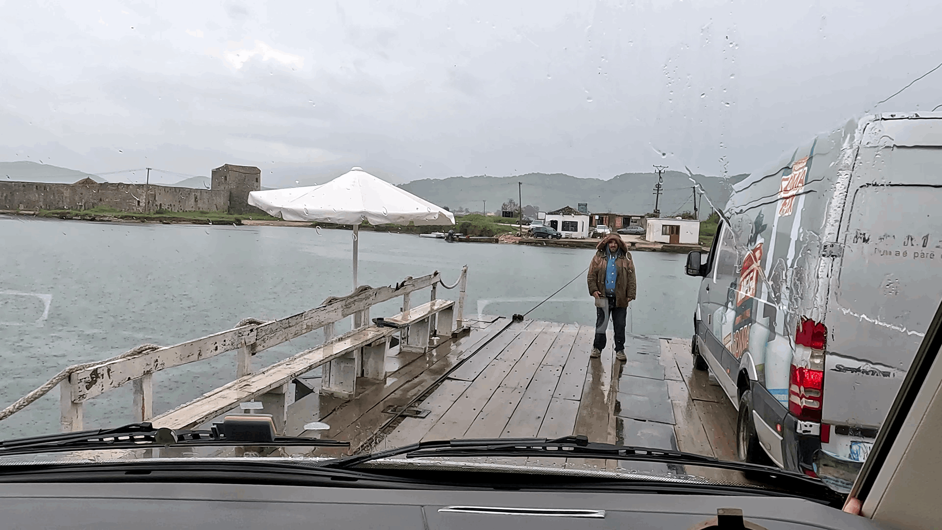 Butrint, Fähre Auffahrt