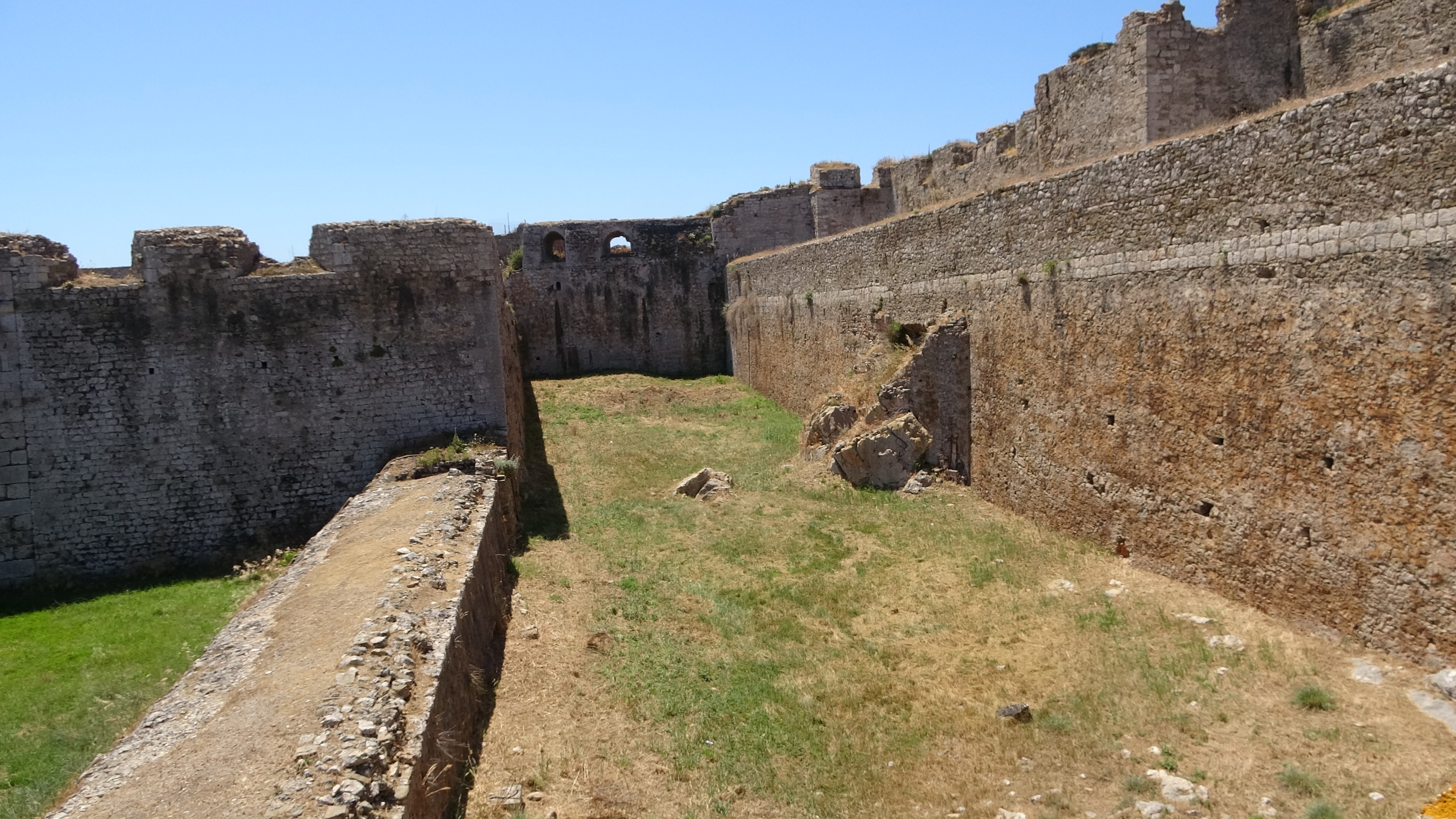 Methoni 3
