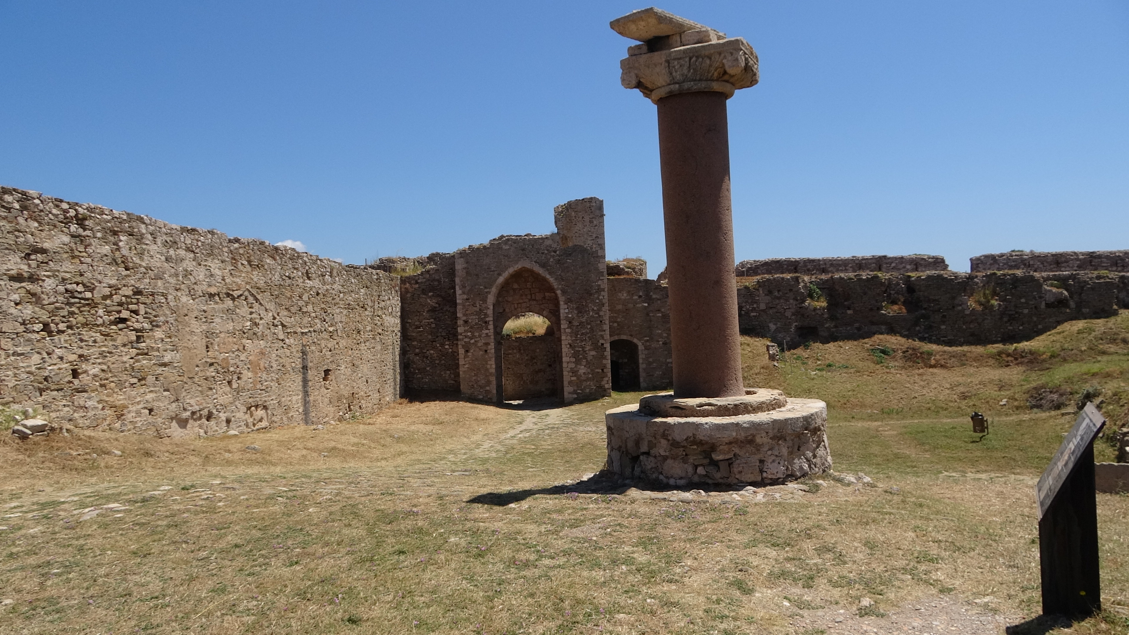 Methoni 4 