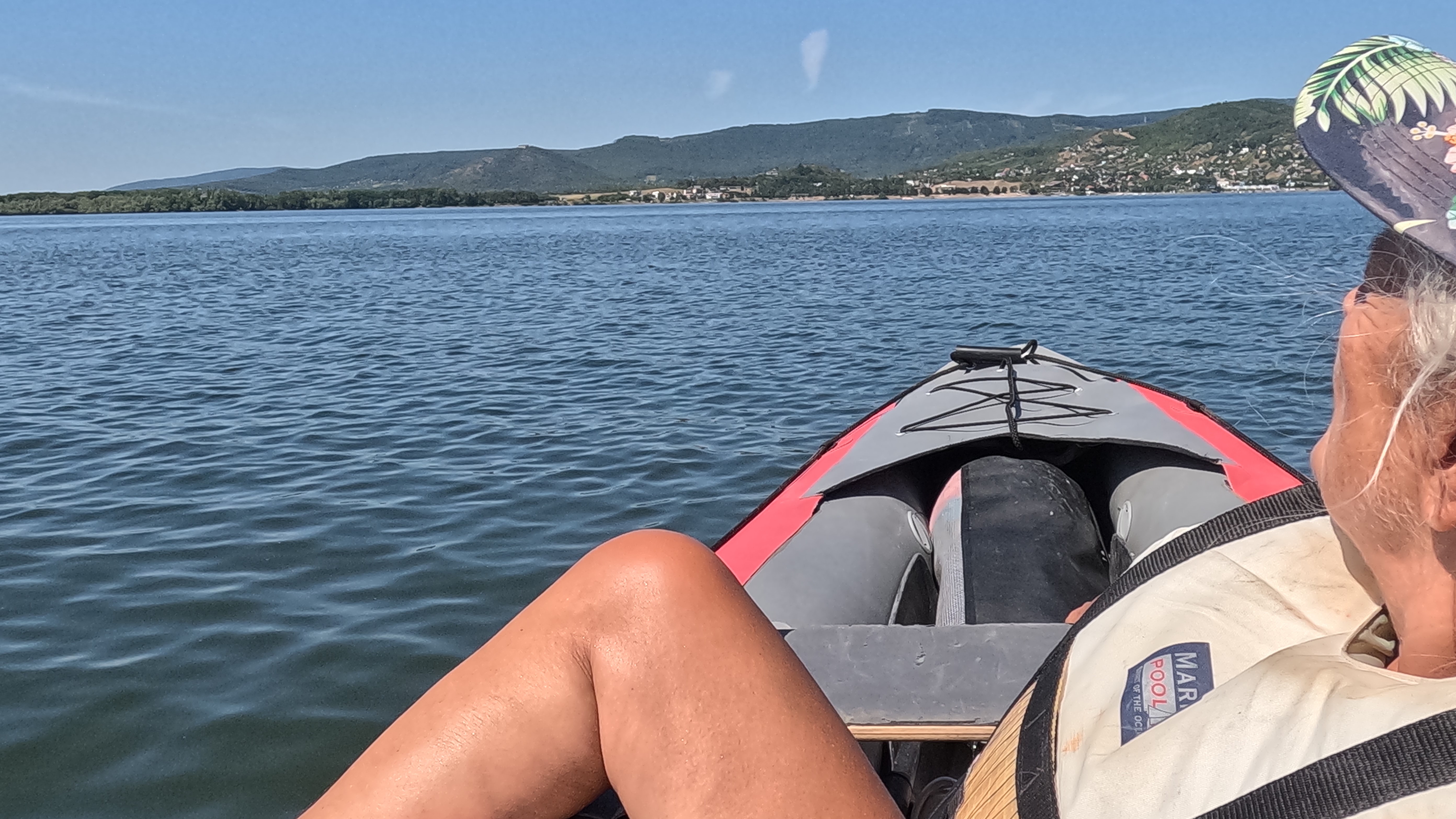 Vinné, Bootfahren und Sonnen