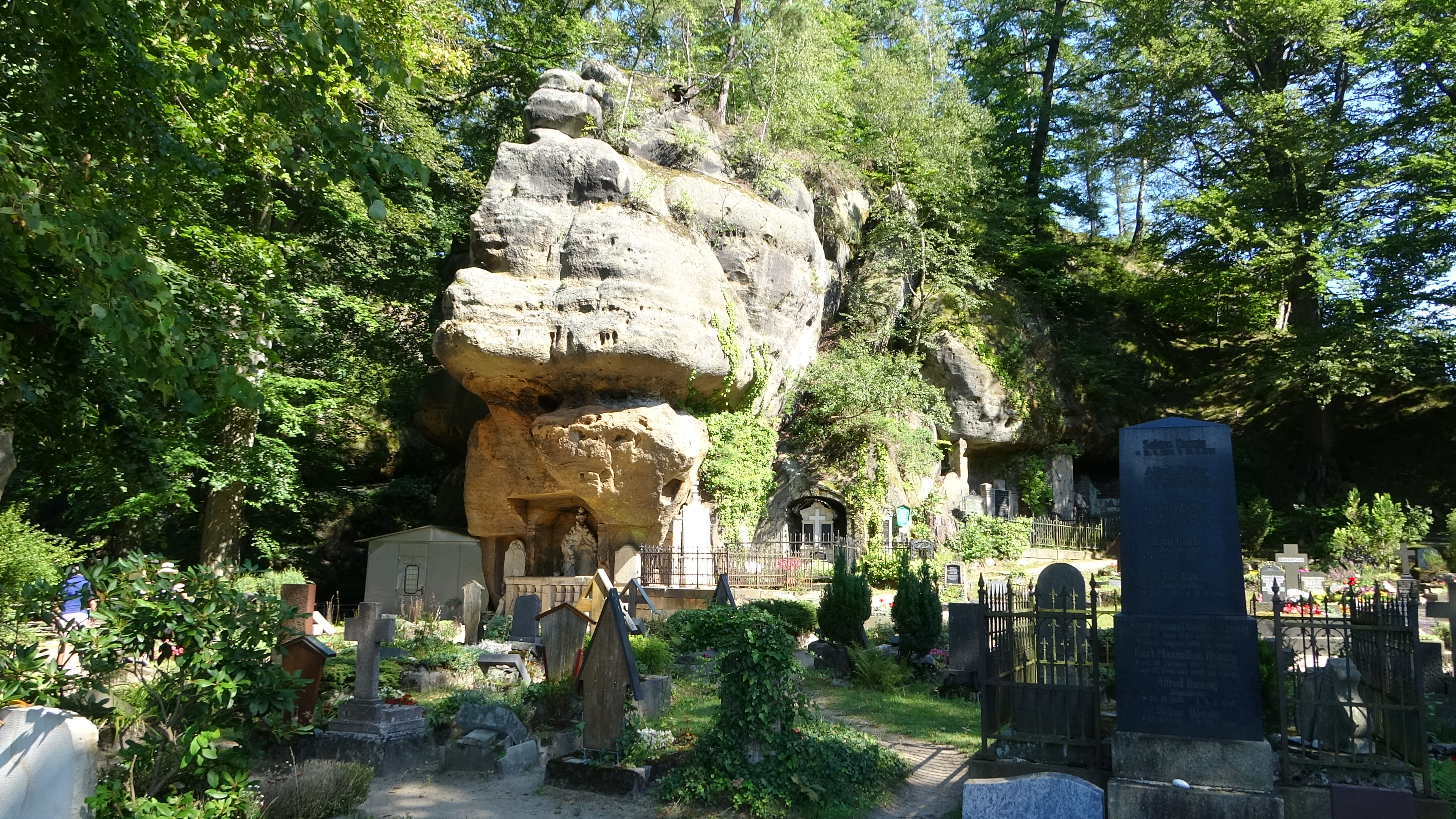 Oybin, Burgfriedhof