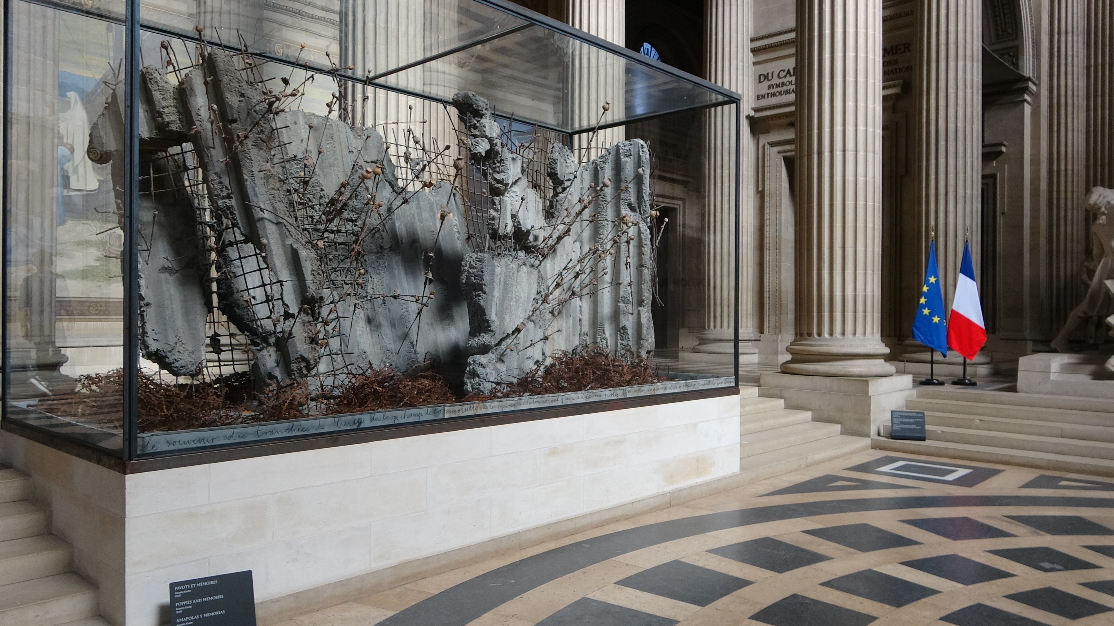 Panteon, "Kiefer"-Kunst