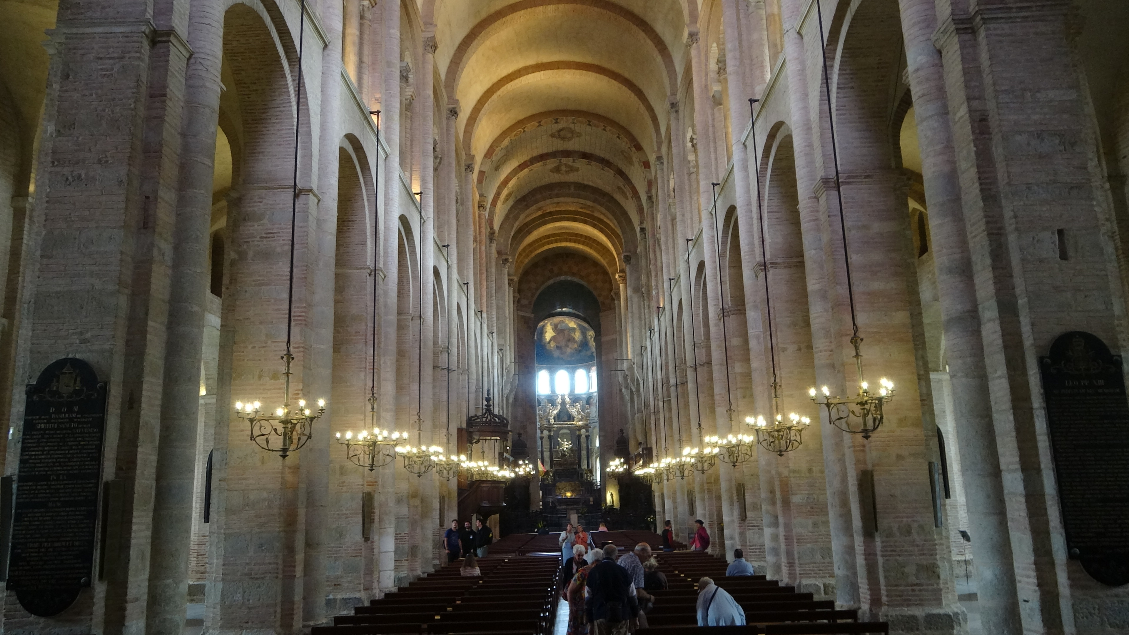 Toulouse, Saint-Sernin Innen 1