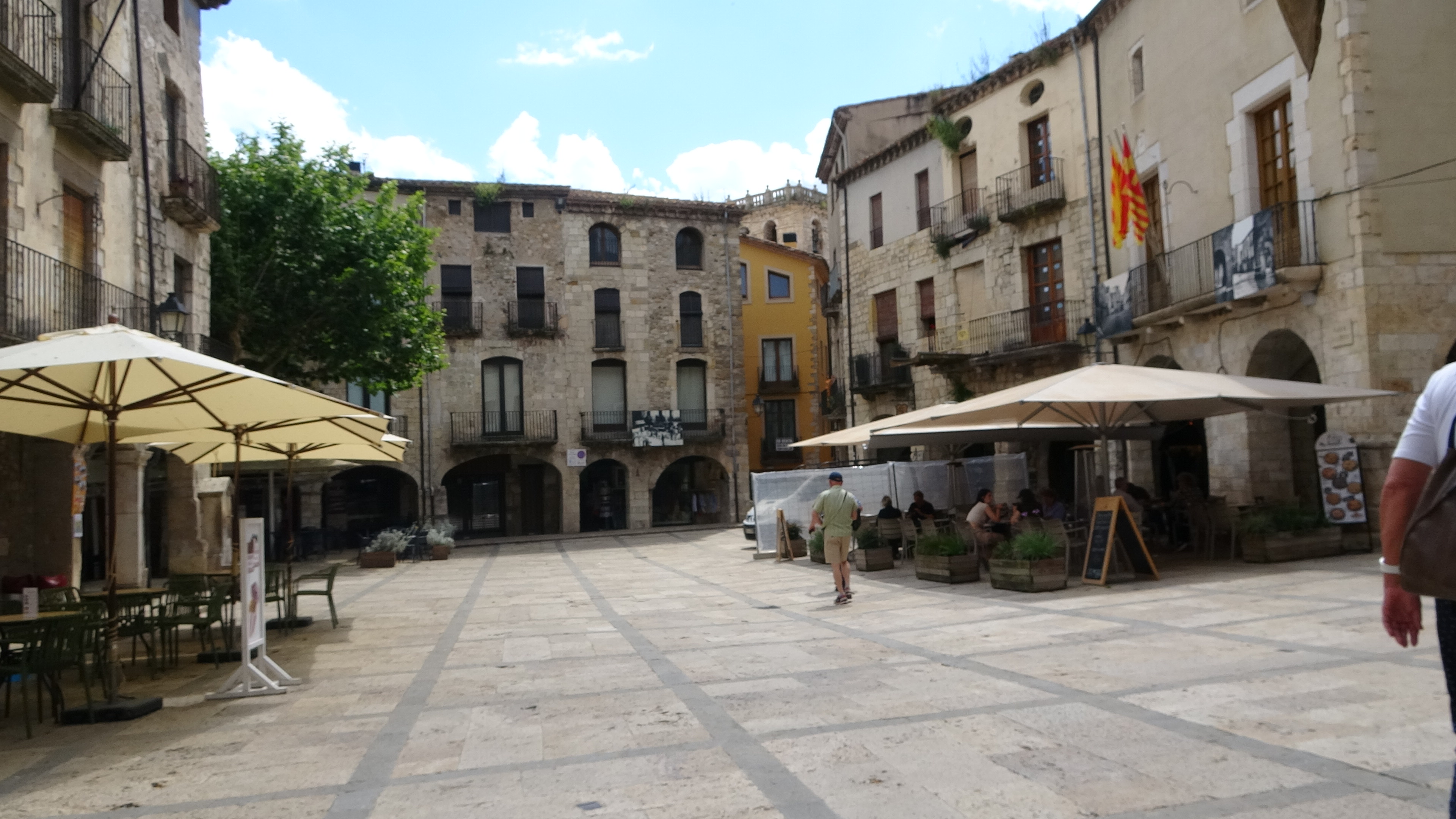 Besalú, Prat de Sant Pere
