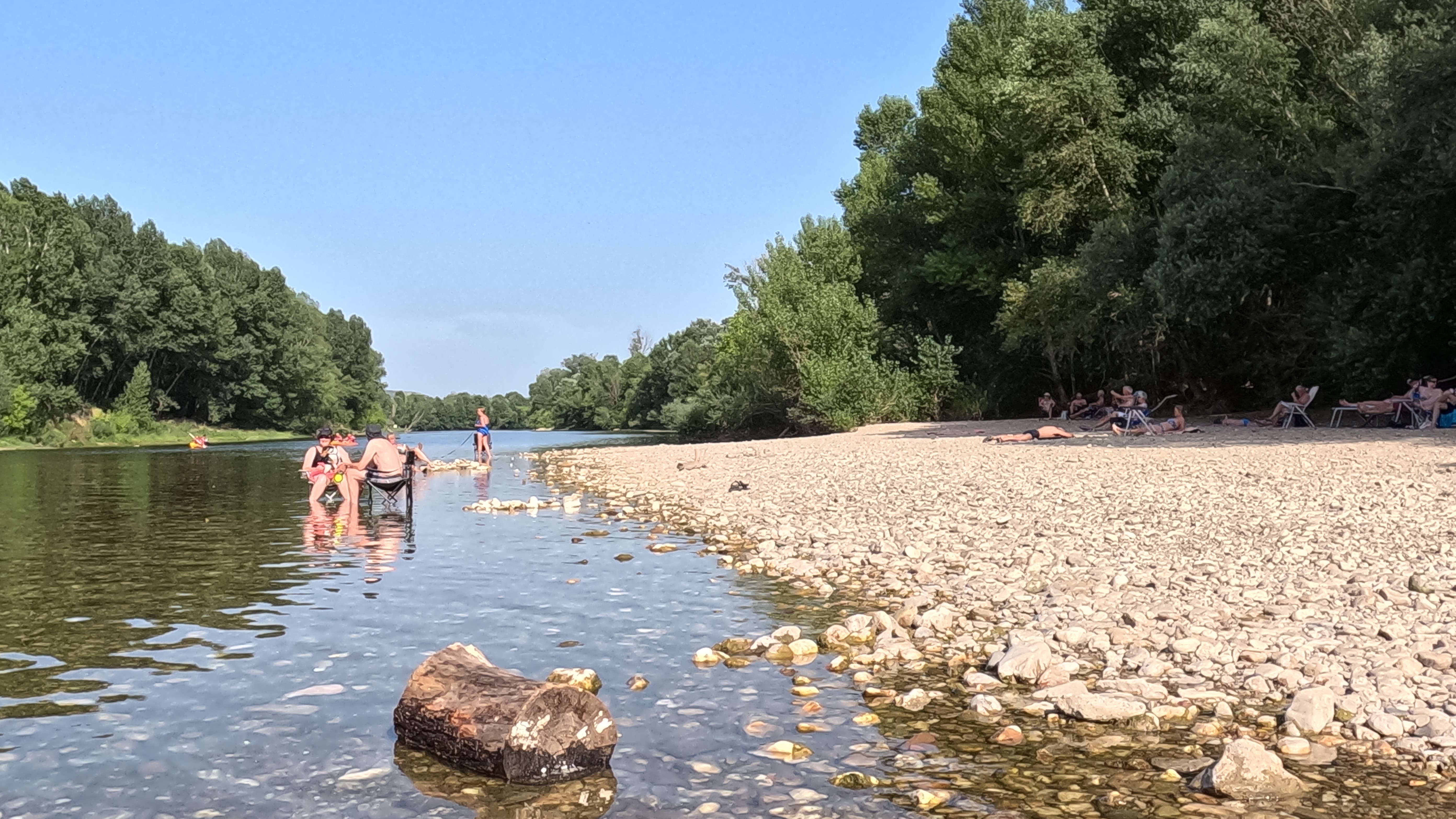 Pont du Gard, Fluss Gardon